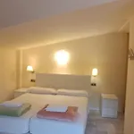 Hostel White Nest Granada