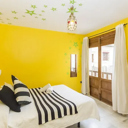 White Nest Albergue