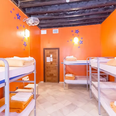 White Nest Albergue