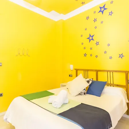 White Nest Hostel Granada