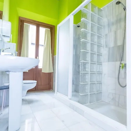 White Nest * Granada