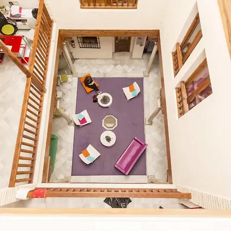 White Nest Albergue Granada