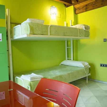 Albergue White Nest Granada