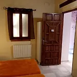 White Nest Ostello *