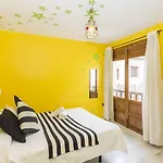 White Nest Ostello