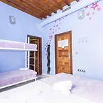 Ostello White Nest