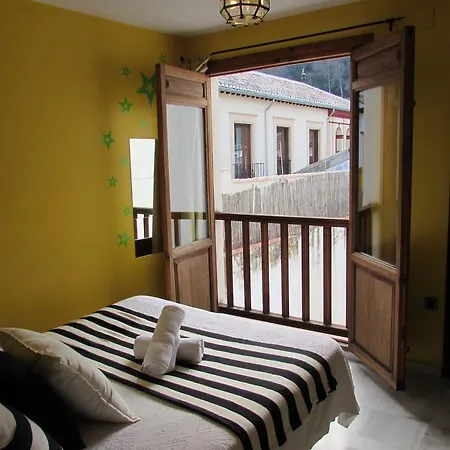 White Nest Hostel Granada