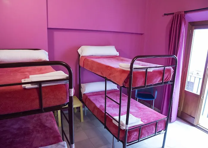 Hostel White Nest Granada